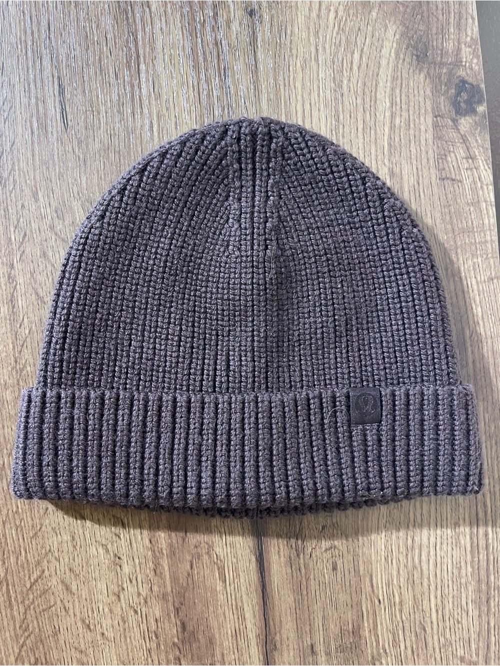 lululemon athletica Men's Dark Brown Ribbed Knit Beanie